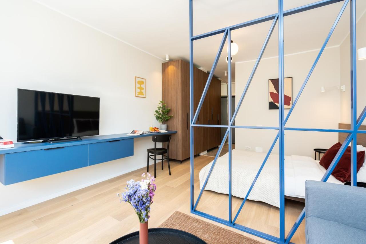 Elegant Studio In The Heart Of The Town Bucarest Exterior foto