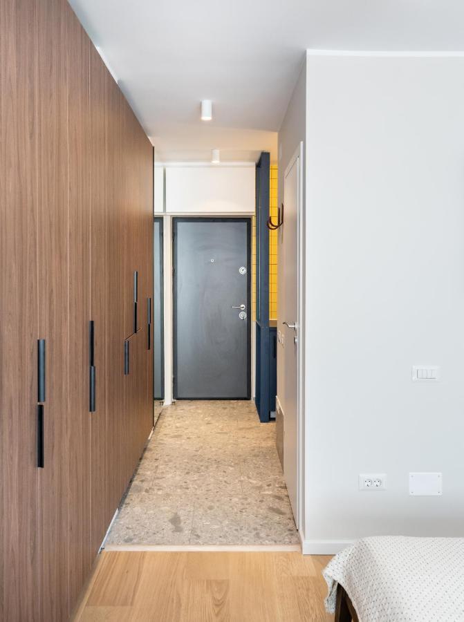 Elegant Studio In The Heart Of The Town Bucarest Exterior foto